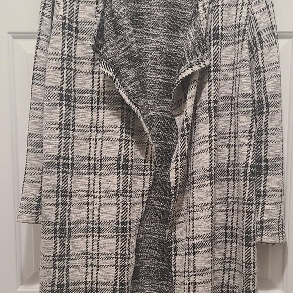Absolutely Famous Long Sweater Jacket Plaid Open Front Long Cardigan GU - Picture 1 of 6
